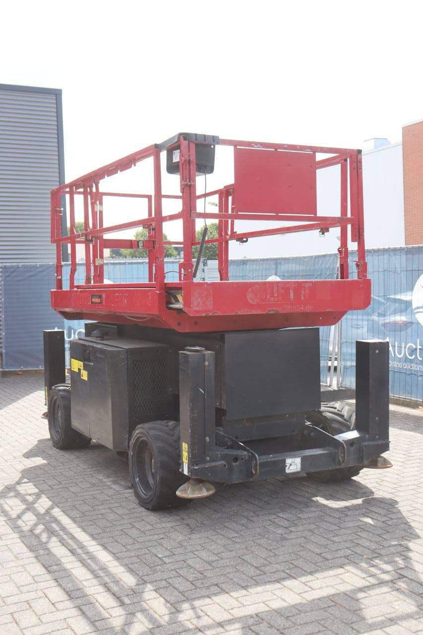 Scissor lift Genie GS-3369 Diesel 11.96m 2012