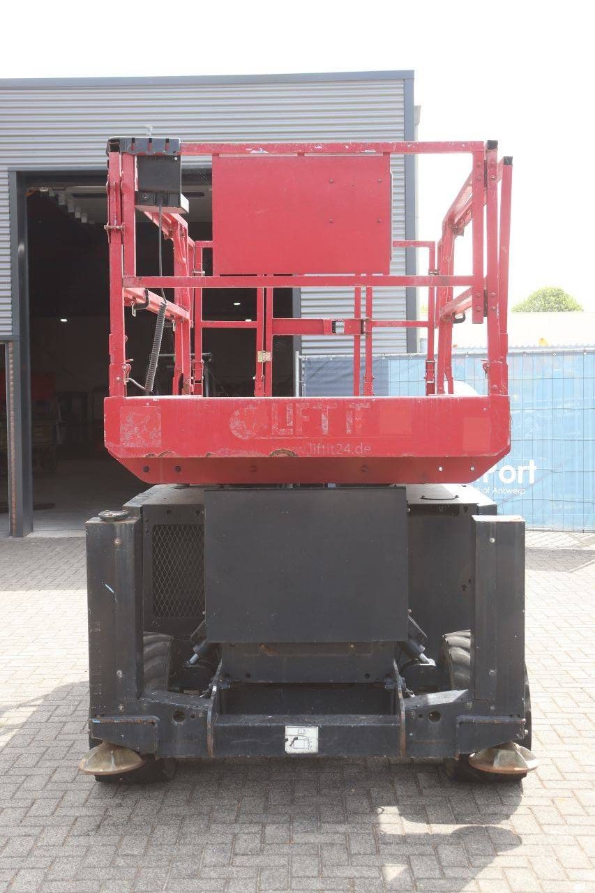 Scissor lift Genie GS-3369 Diesel 11.96m 2012