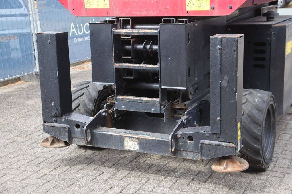 Scissor lift Genie GS-3369 Diesel 11.96m 2012