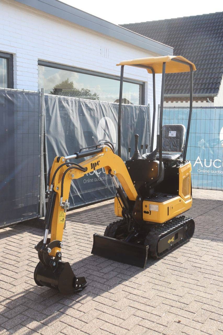 Mini excavator JPC CT13 Diesel 8.8kW 2026