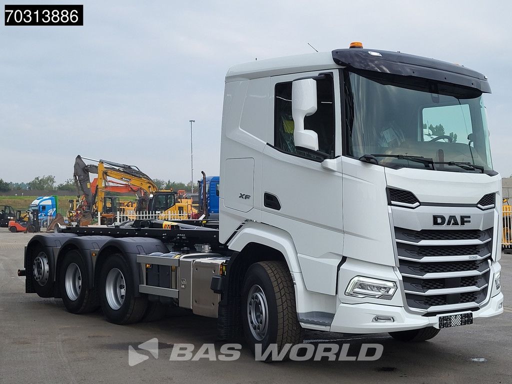 DAF XF 530 8X4 NEW! HYVA 30-60 S Hooklift Retarder Euro 6