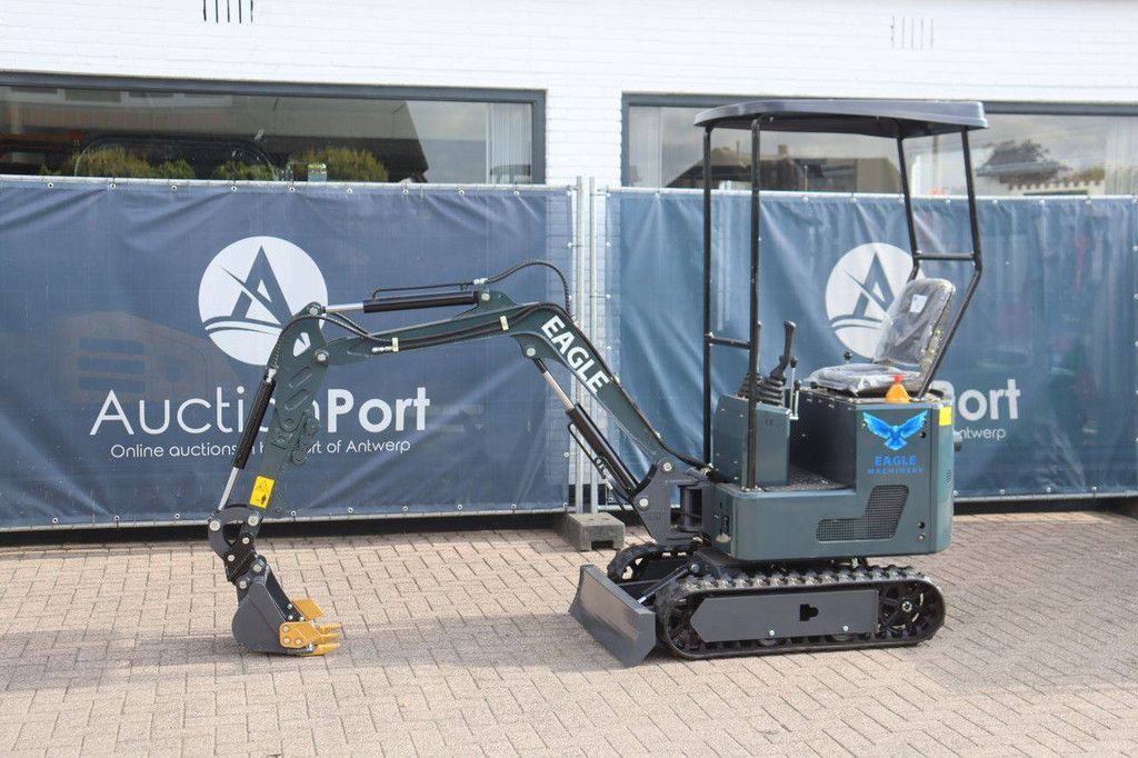 Eagle Machinery EB14 Diesel Mini Excavator 2026 New
