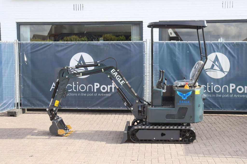 Eagle Machinery EB14 Diesel Mini Excavator 2026 New