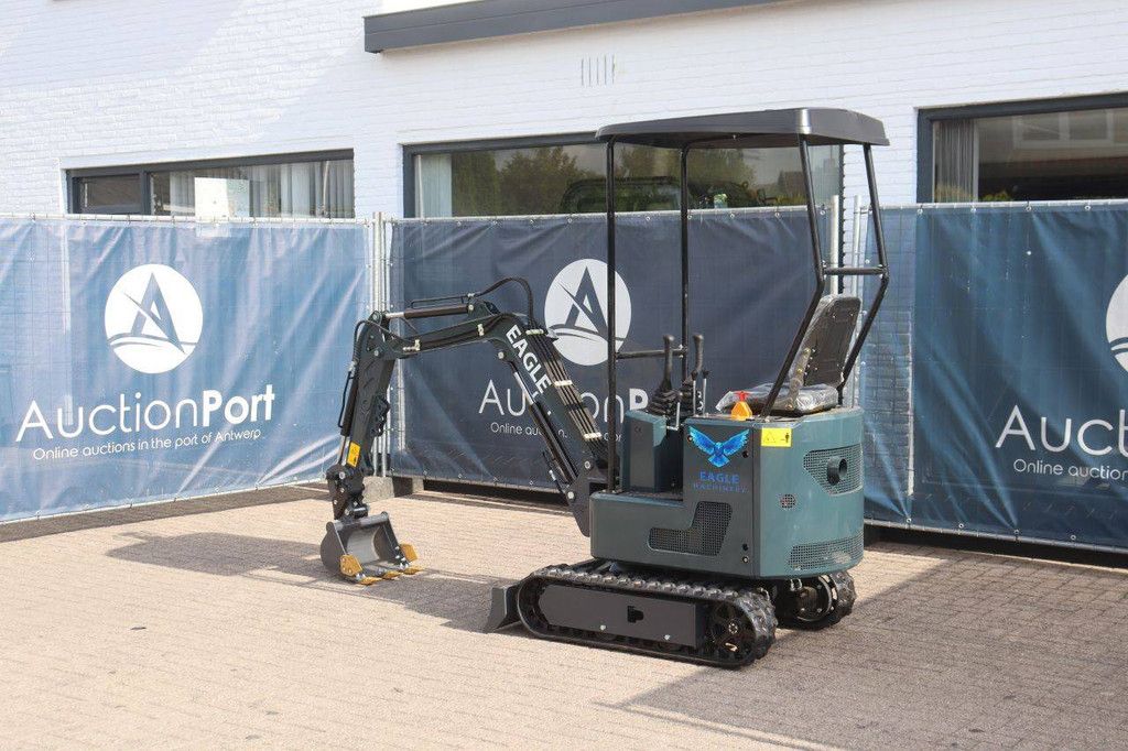 Eagle Machinery EB14 Diesel Mini Excavator 2026 New