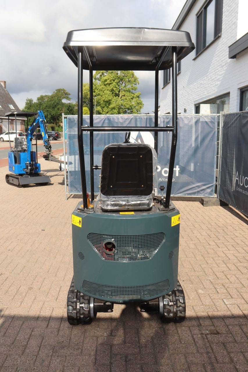 Eagle Machinery EB14 Diesel Mini Excavator 2026 New