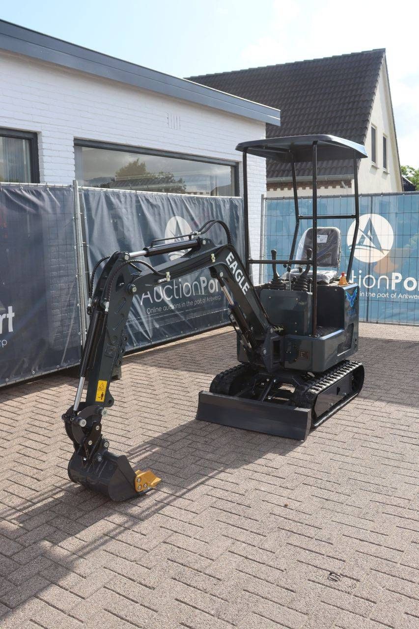 Eagle Machinery EB14 Diesel Mini Excavator 2026 New