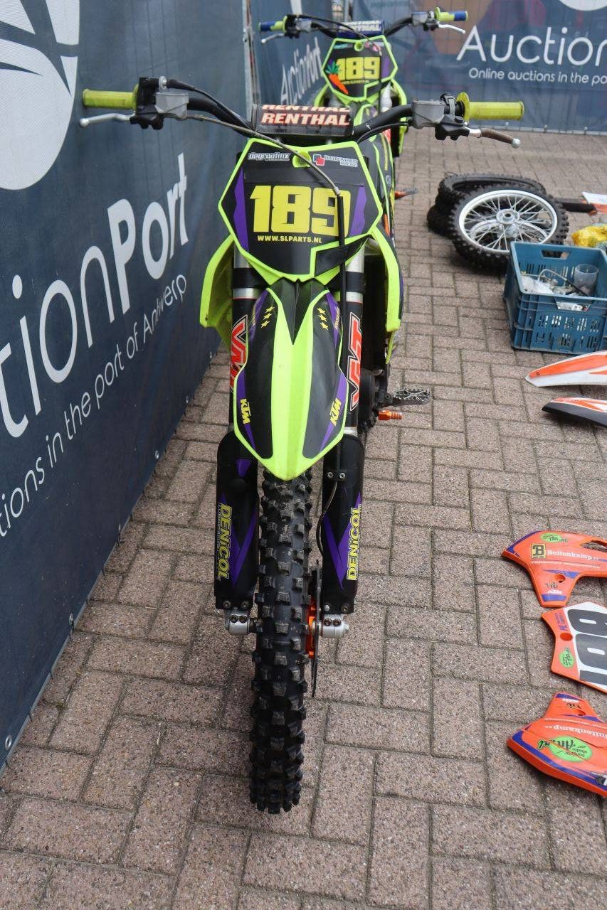 Set Van 2 Crossmotoren KTM 85-SX 17/14 Benzine 2017 Met Onderdelen (Marge)