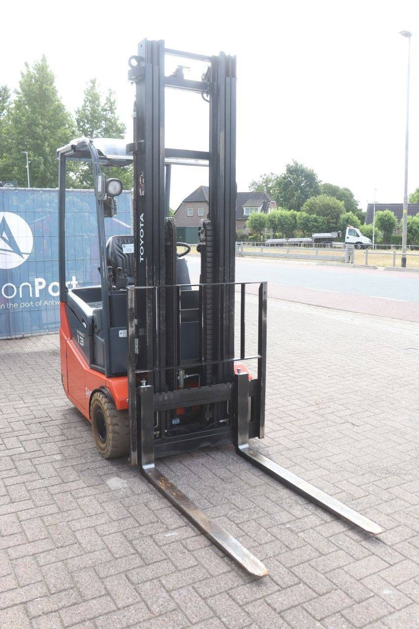 Gabelstapler Toyota Traigo 24 Elektro 1300kg 2021