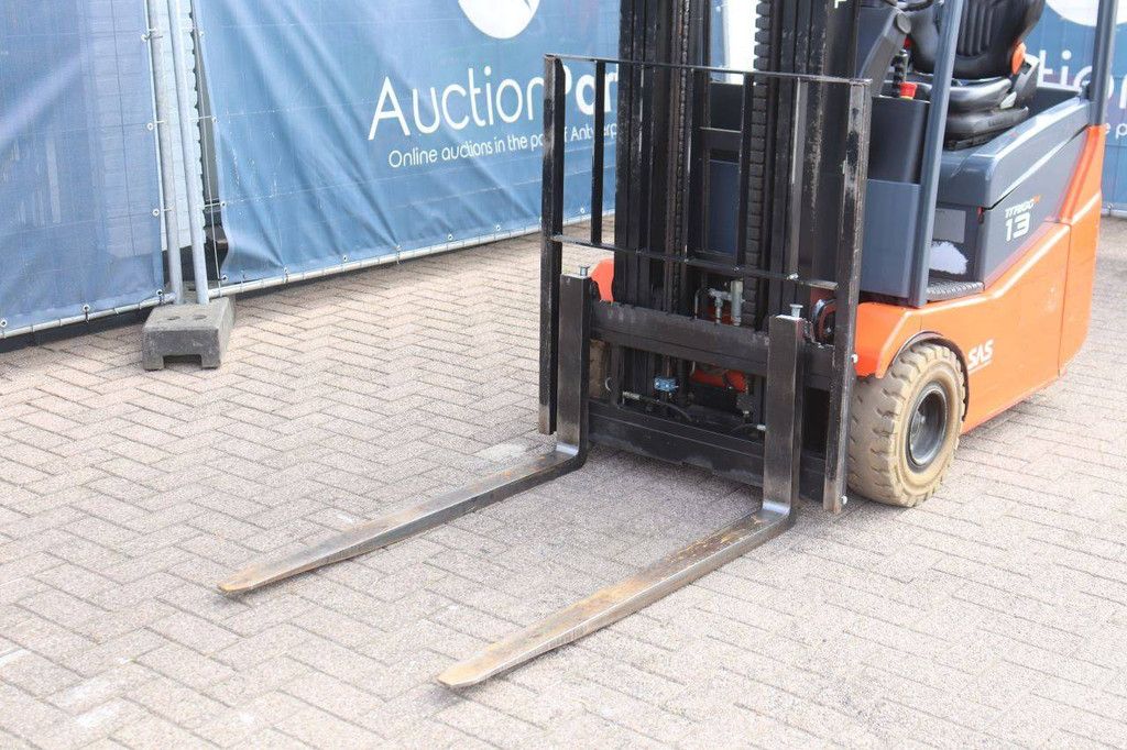 Gabelstapler Toyota Traigo 24 Elektro 1300kg 2021
