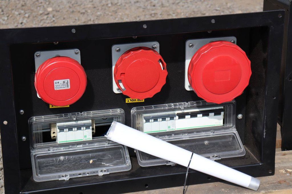 Batch of Schneider CBR25-SCH 230/400V 2022 Power Distribution Boxes