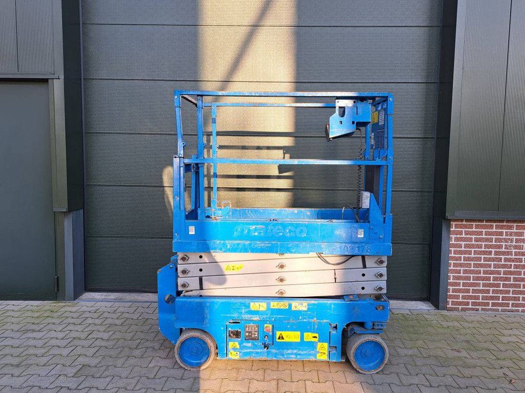 Scherenbühne Genie GS1932 elektrisch 227 kg 7,85 m 2010