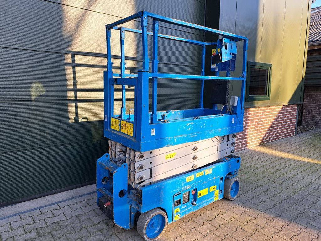 Scherenbühne Genie GS1932 elektrisch 227 kg 7,85 m 2010