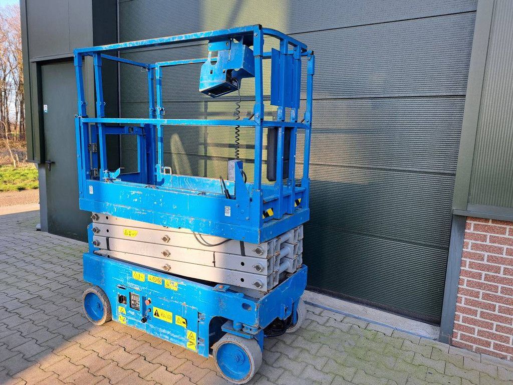 Scherenbühne Genie GS1932 elektrisch 227 kg 7,85 m 2010