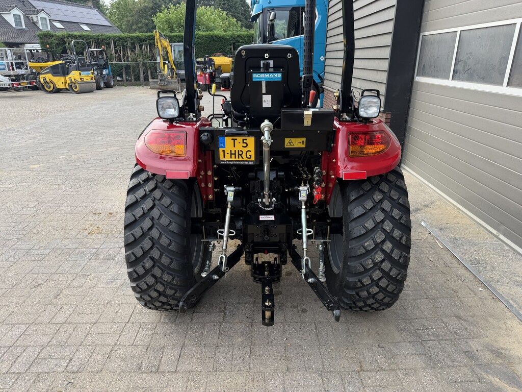 Knegt 404 GT Compacttractor minitractor 40 PK 4WD – NIEUW