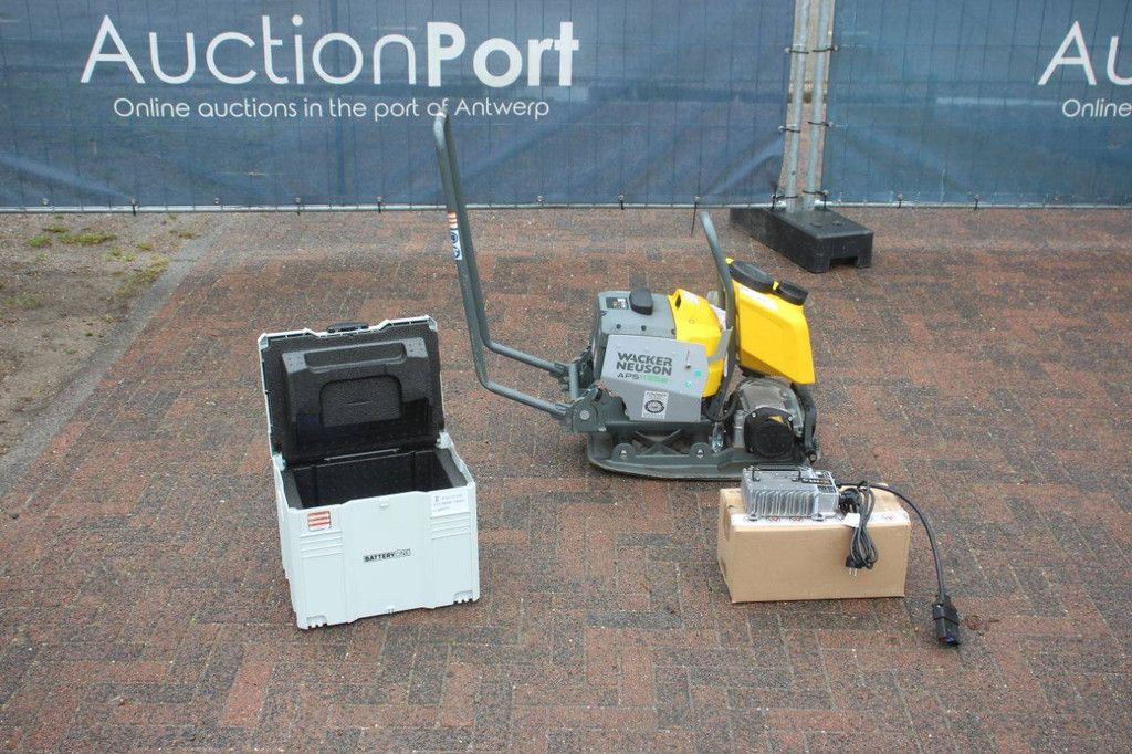 Wacker Neuson APS1135e Electric Vibratory Plate New