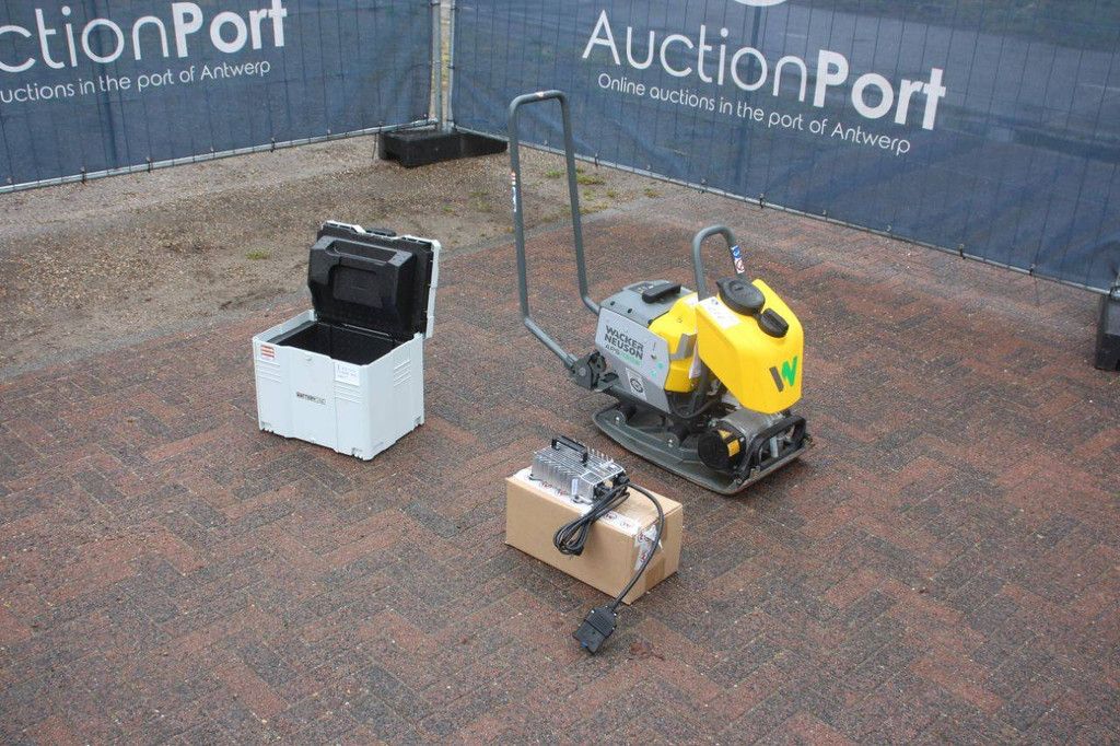 Wacker Neuson APS1135e Electric Vibratory Plate New