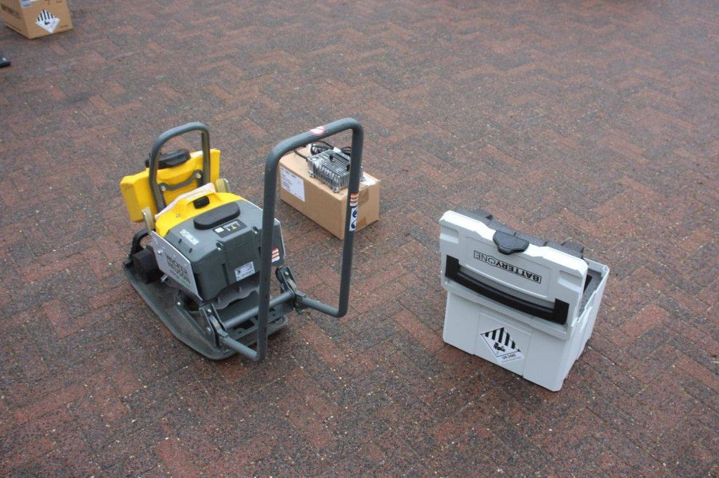 Wacker Neuson APS1135e Electric Vibratory Plate New