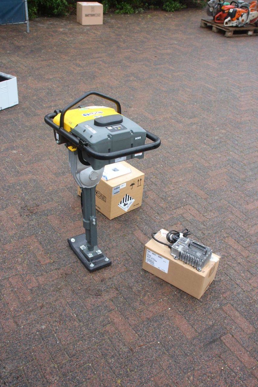Wacker Neuson Stampfer AS 30 Elektrische Vibrationsplatte Neu