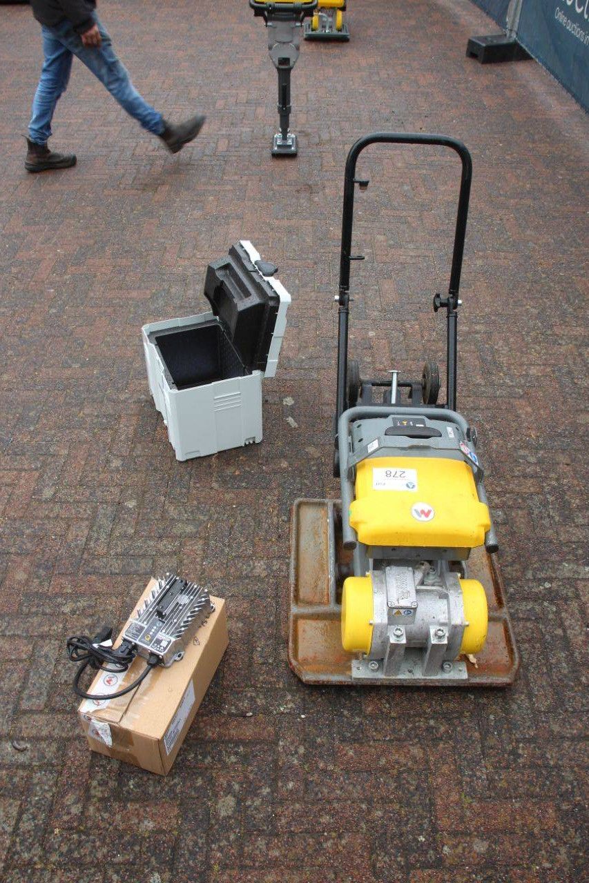 Trilplaat Wacker Neuson Vibroplate AP2560e Elektrisch 2019 Demo