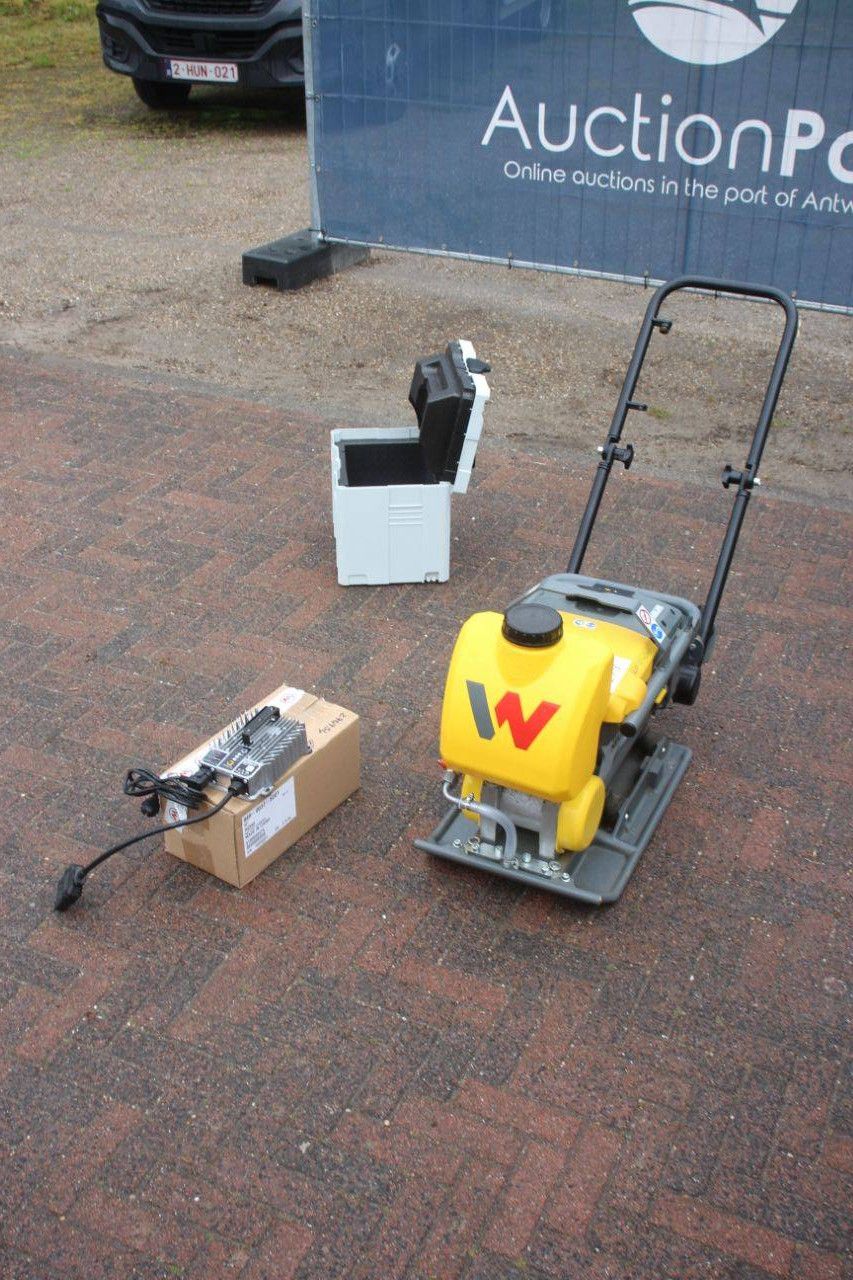 Wacker Neuson Vibroplate AP1840e Electric 2019 Neu