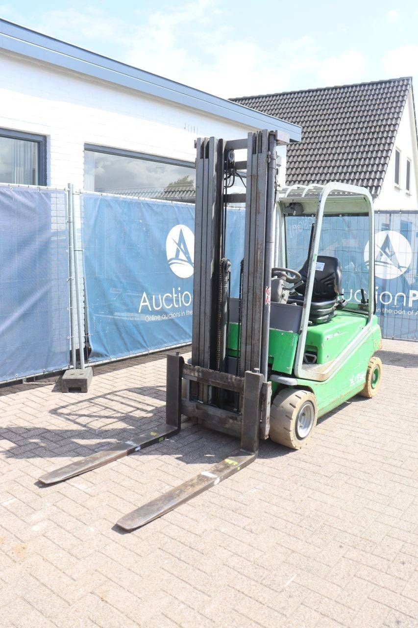 Gabelstapler CESAB Blitz 420 Elektro 2000kg 2001