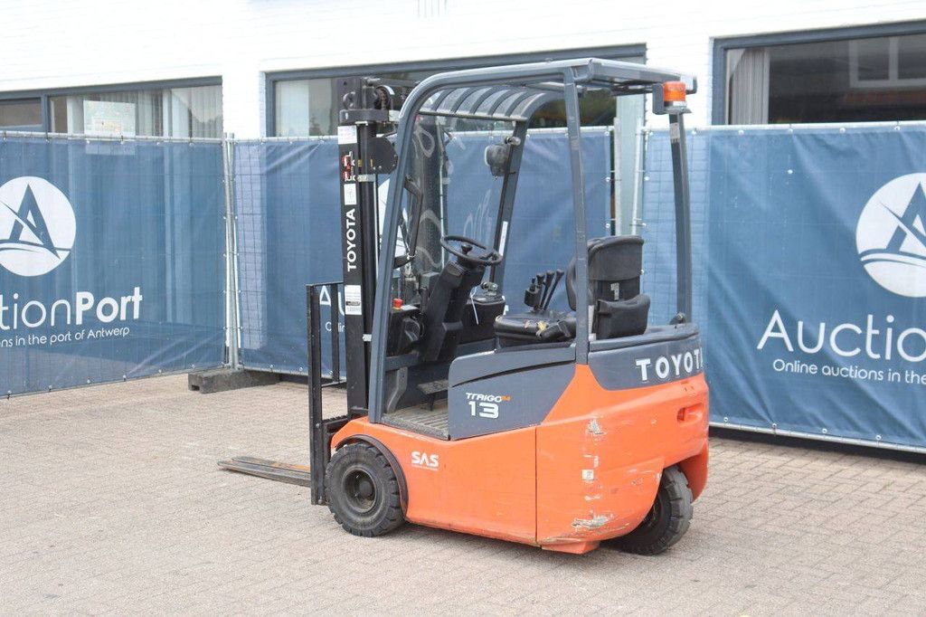 Toyota 7FBEST13 Electric Forklift 1250kg 4.7m 2017