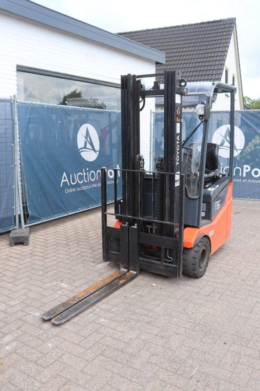 Toyota 7FBEST13 Electric Forklift 1250kg 4.7m 2017
