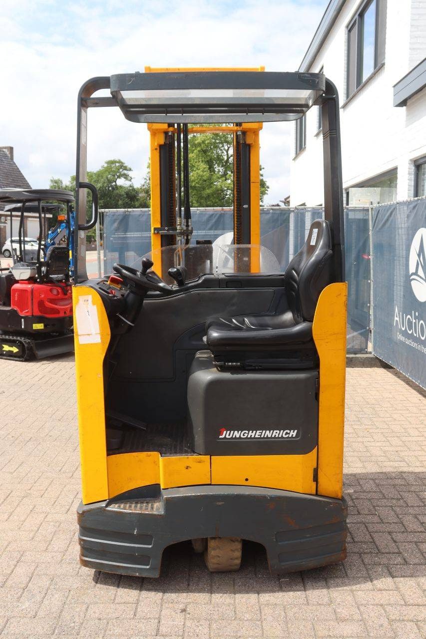 Schubmaststapler Jungheinrich ETVC 16 Electric 1600 kg 5,9 m 2006