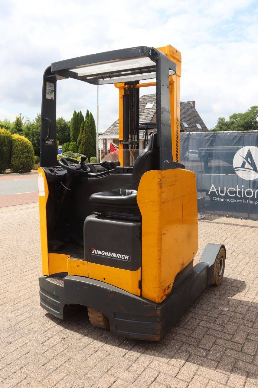 Schubmaststapler Jungheinrich ETVC 16 Electric 1600 kg 5,9 m 2006