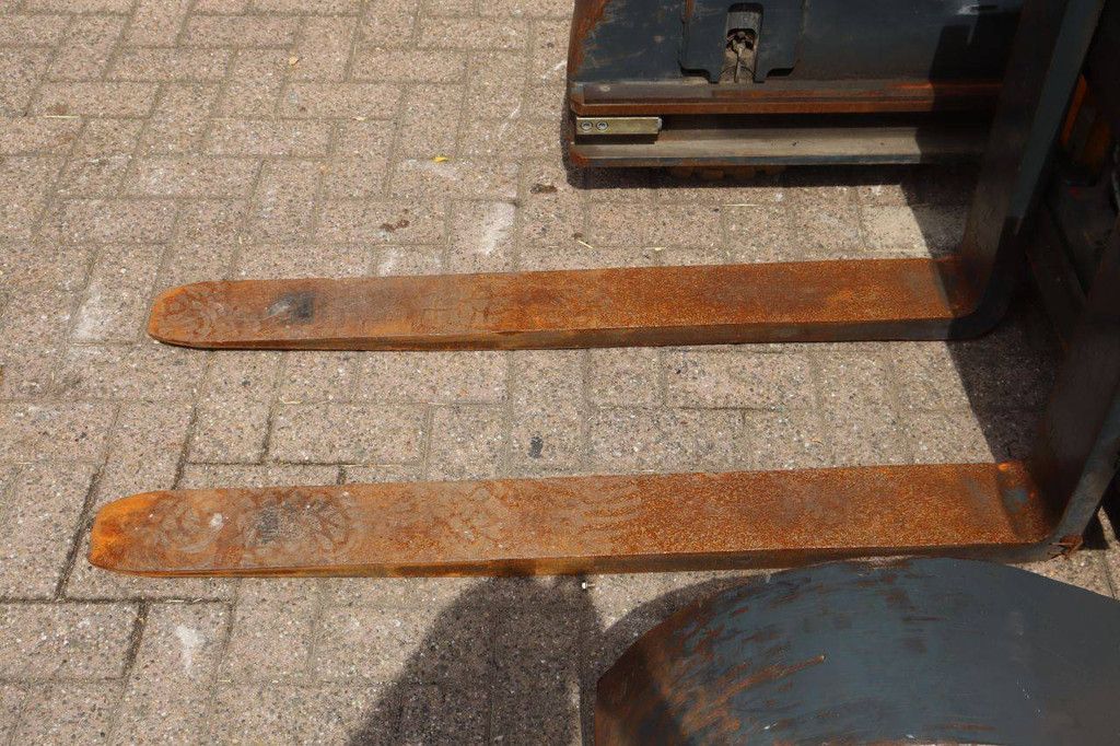 Schubmaststapler Jungheinrich ETVC 16 Electric 1600 kg 5,9 m 2006