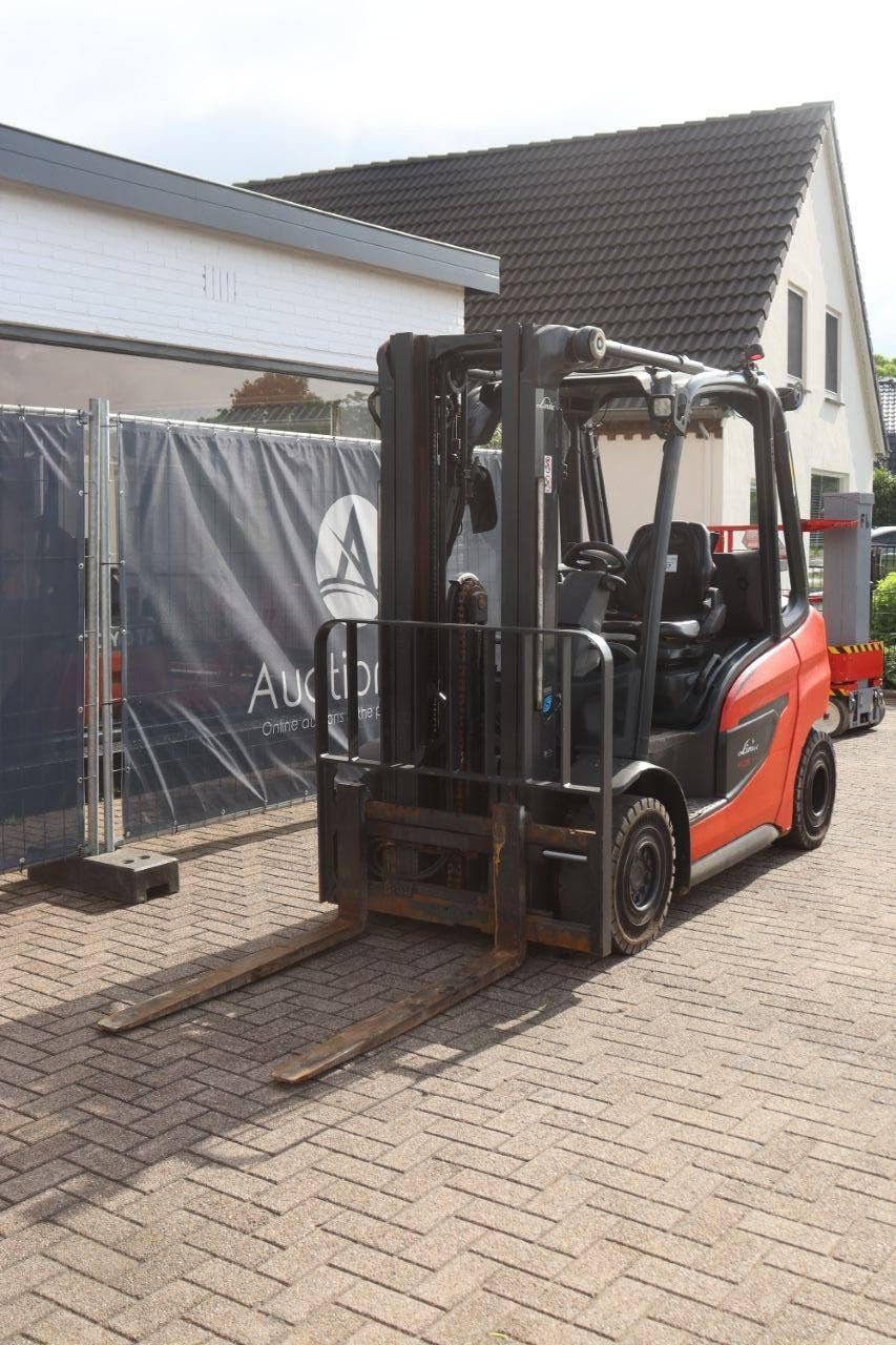 Linde H25D-01 Diesel-Gabelstapler 2500 kg 2021