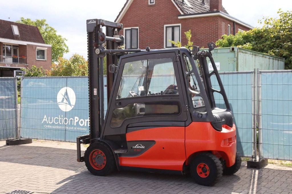 Linde E50HL-01/600 Elektrogabelstapler 5000kg 2022