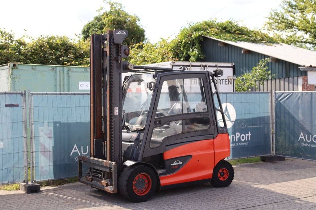 Linde E50HL-01/600 Elektrogabelstapler 5000kg 2022