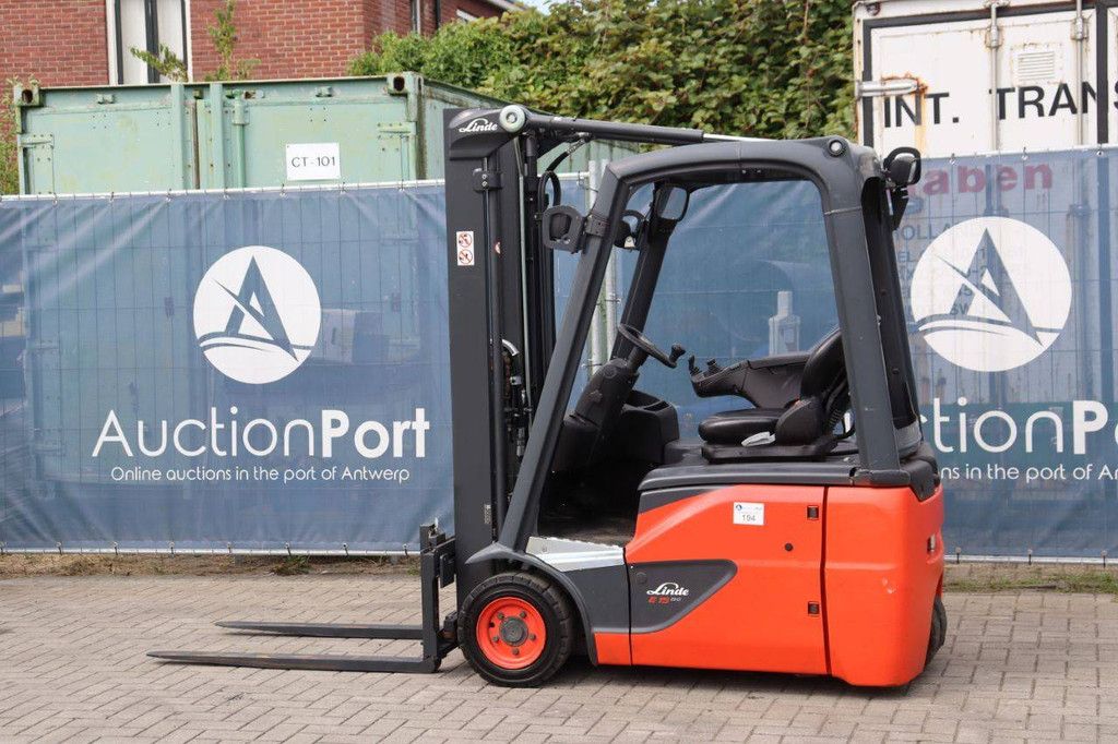 Linde E15-02 Elektrogabelstapler 1500 kg 4,6 m 2020