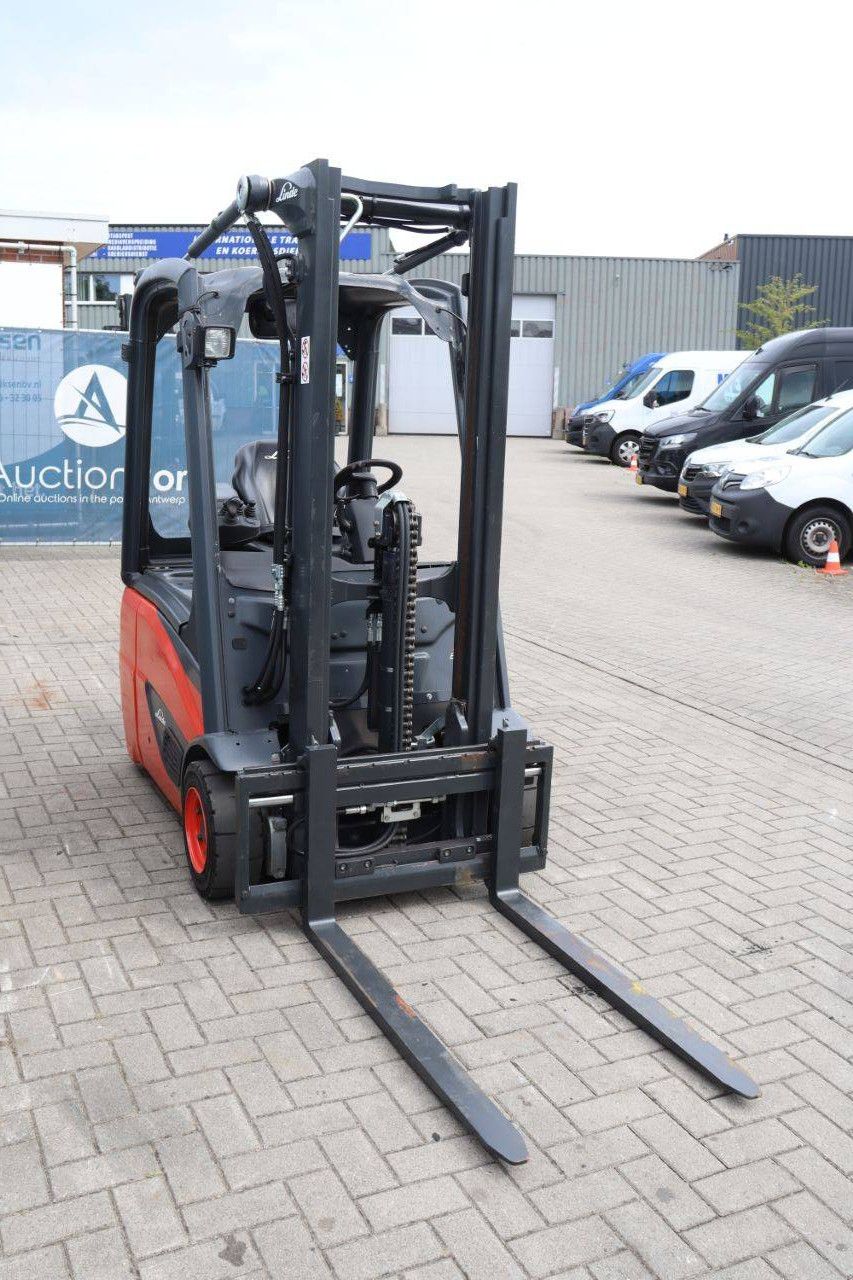 Linde E15-02 Elektrogabelstapler 1500 kg 4,6 m 2020