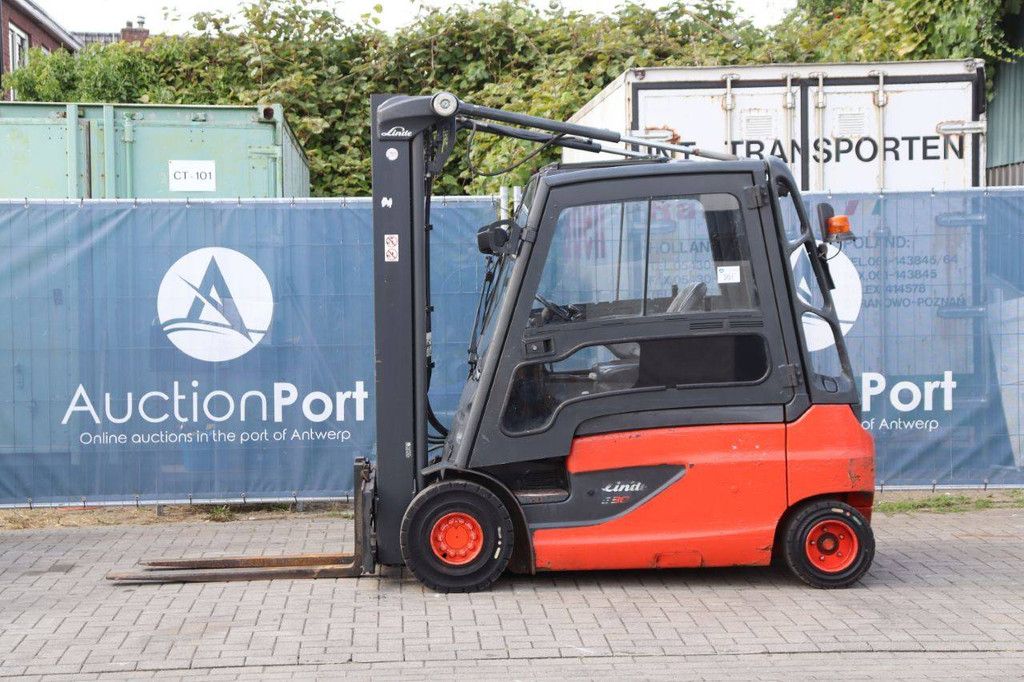 Linde E30L-01 Electric Forklift 3000kg 4.2m 2012