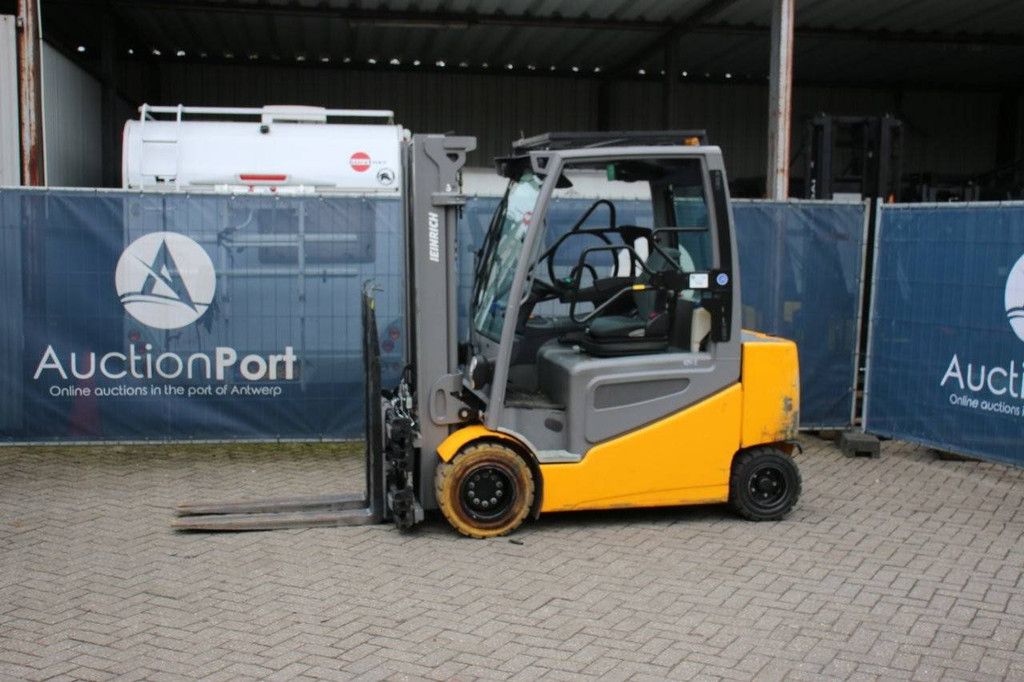 Heftruck Jungheinrich EFG S30 Elektrisch 3000kg 3.3m 2017