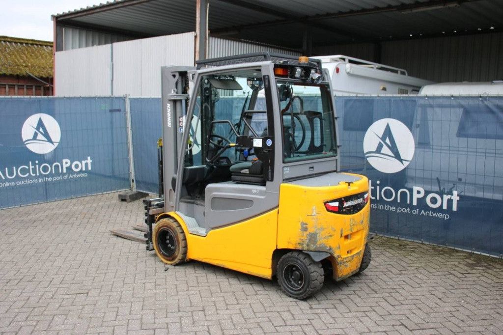 Heftruck Jungheinrich EFG S30 Elektrisch 3000kg 3.3m 2017