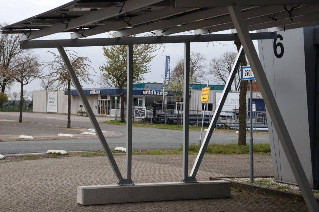 Carport with solar panels for 4 cars New