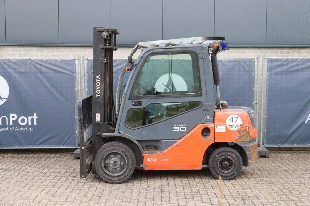 Gabelstapler Toyota T02-8FDF30 Diesel 3000kg 3,7m 2020