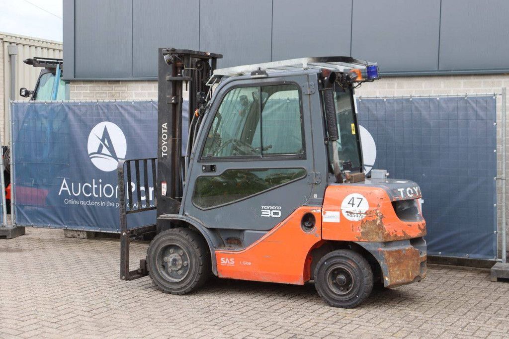 Gabelstapler Toyota T02-8FDF30 Diesel 3000kg 3,7m 2020