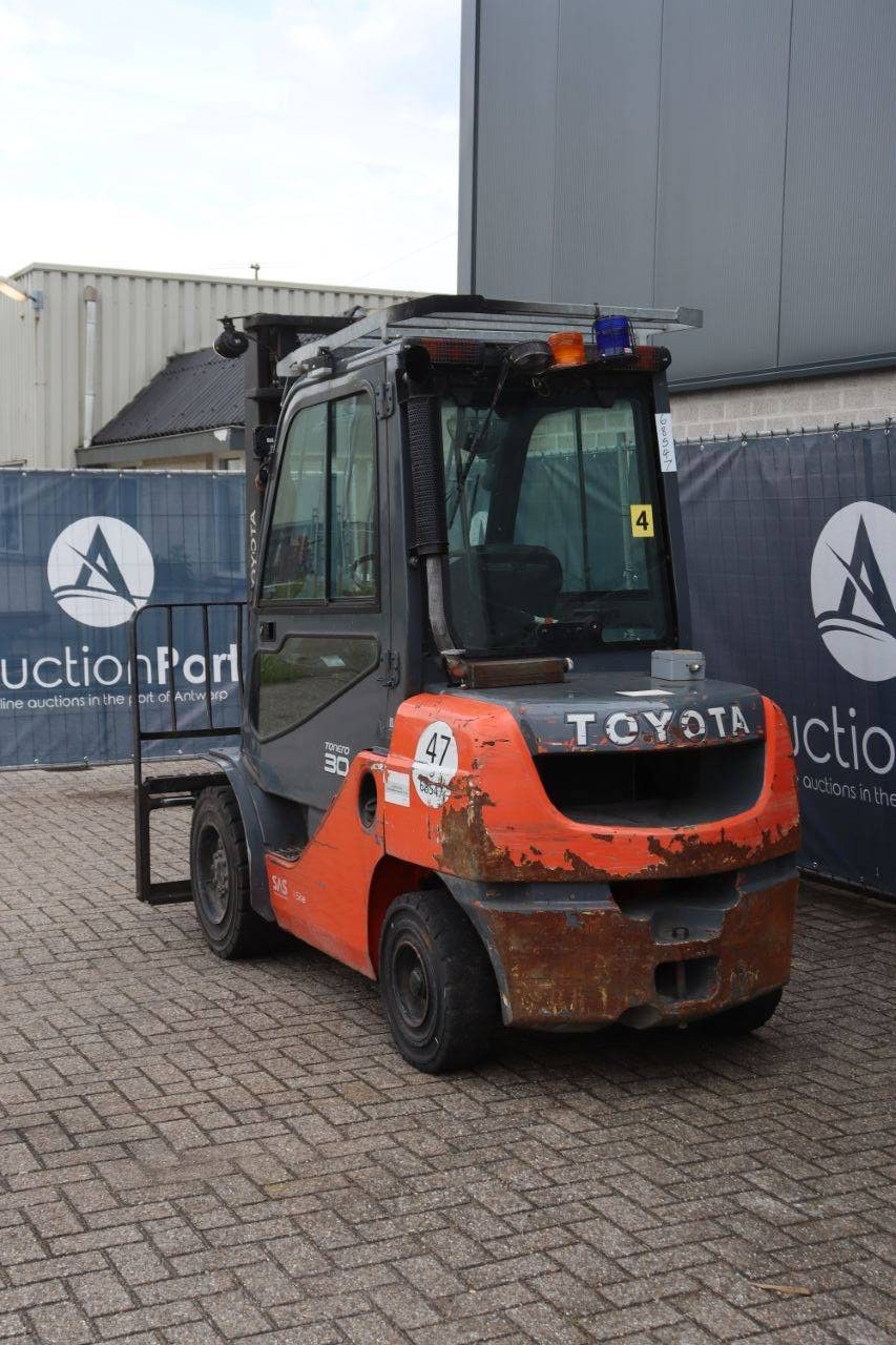 Gabelstapler Toyota T02-8FDF30 Diesel 3000kg 3,7m 2020