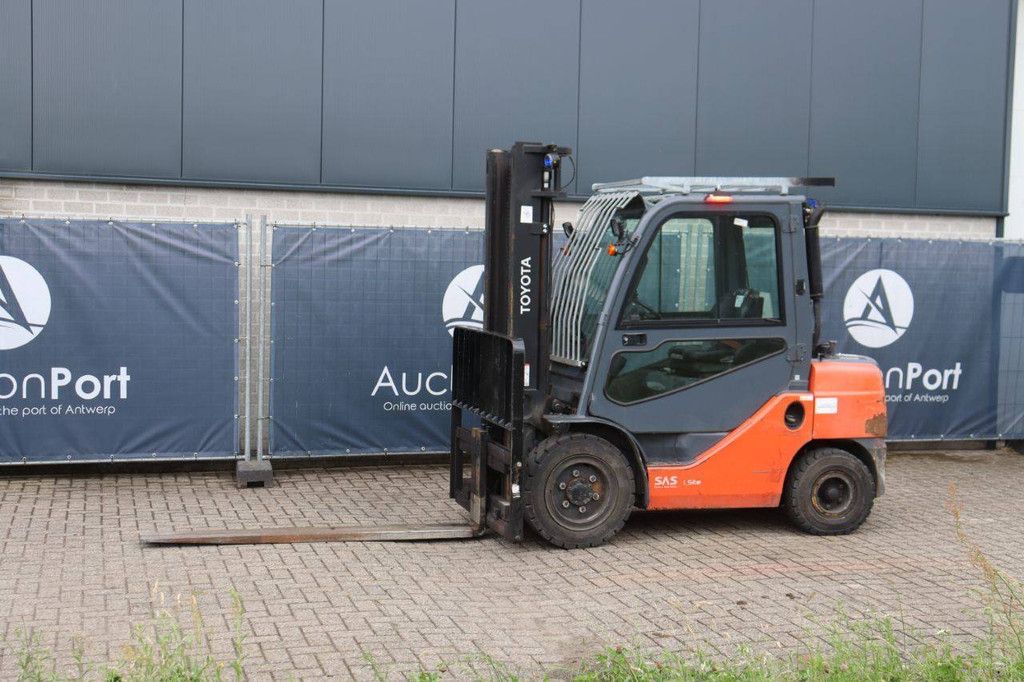 Gabelstapler Toyota 02-8FDF30 Diesel 3000kg 3,7m 2020