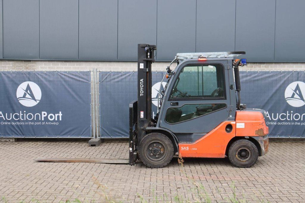 Gabelstapler Toyota 02-8FDF30 Diesel 3000kg 3,7m 2020