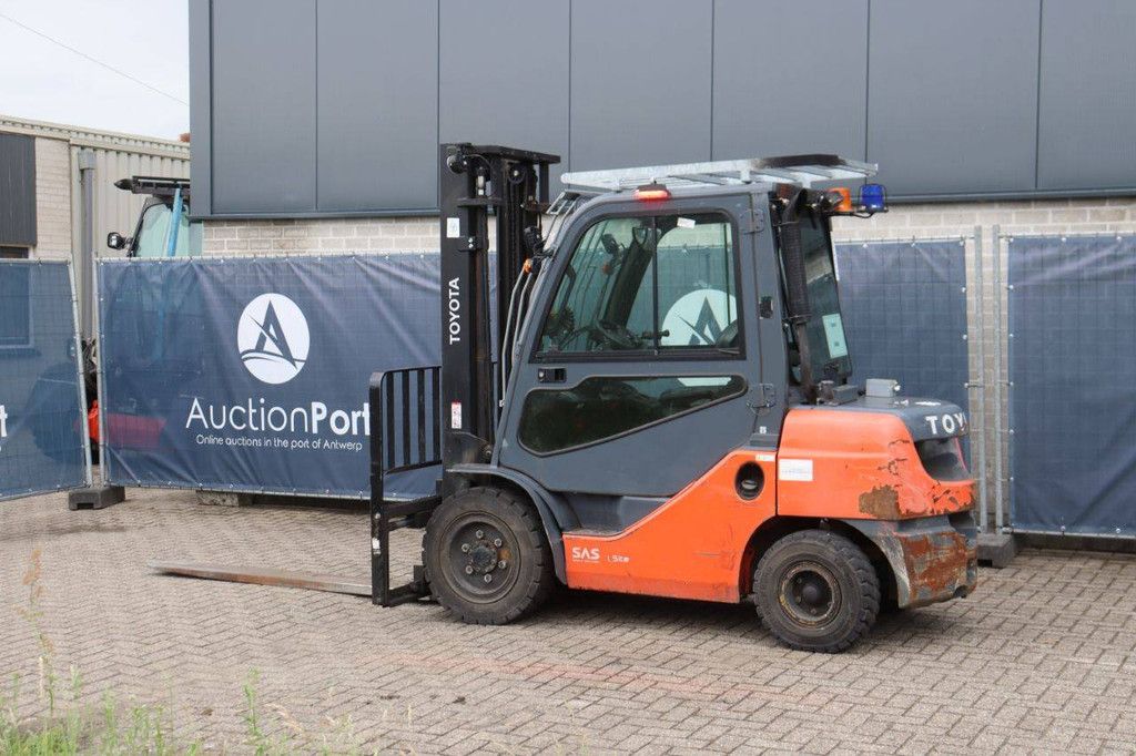 Gabelstapler Toyota 02-8FDF30 Diesel 3000kg 3,7m 2020