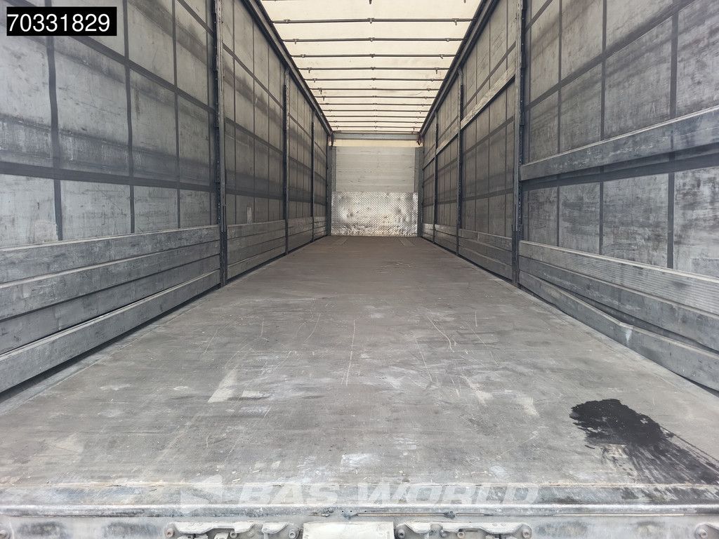 Schmitz SCB*S3T 3 axles