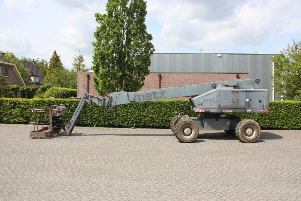 Teleskop-Arbeitsbühne Aichi/Metz SP18AJ Diesel 18,2 m 2005