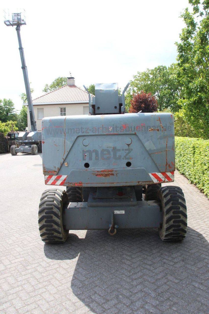 Teleskop-Arbeitsbühne Aichi/Metz SP18AJ Diesel 18,2 m 2005