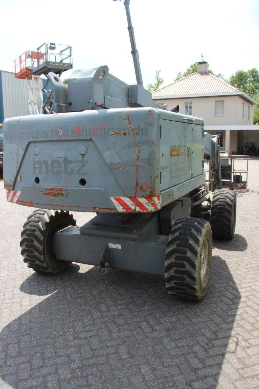 Teleskop-Arbeitsbühne Aichi/Metz SP18AJ Diesel 18,2 m 2005