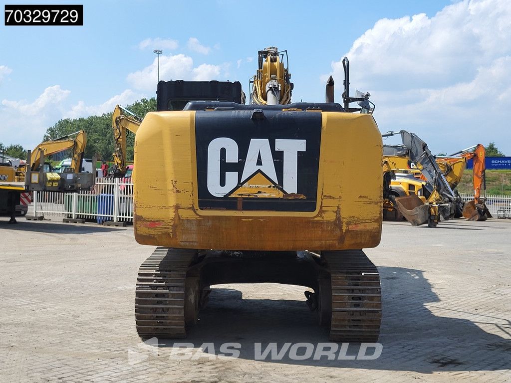 Caterpillar 318 E
